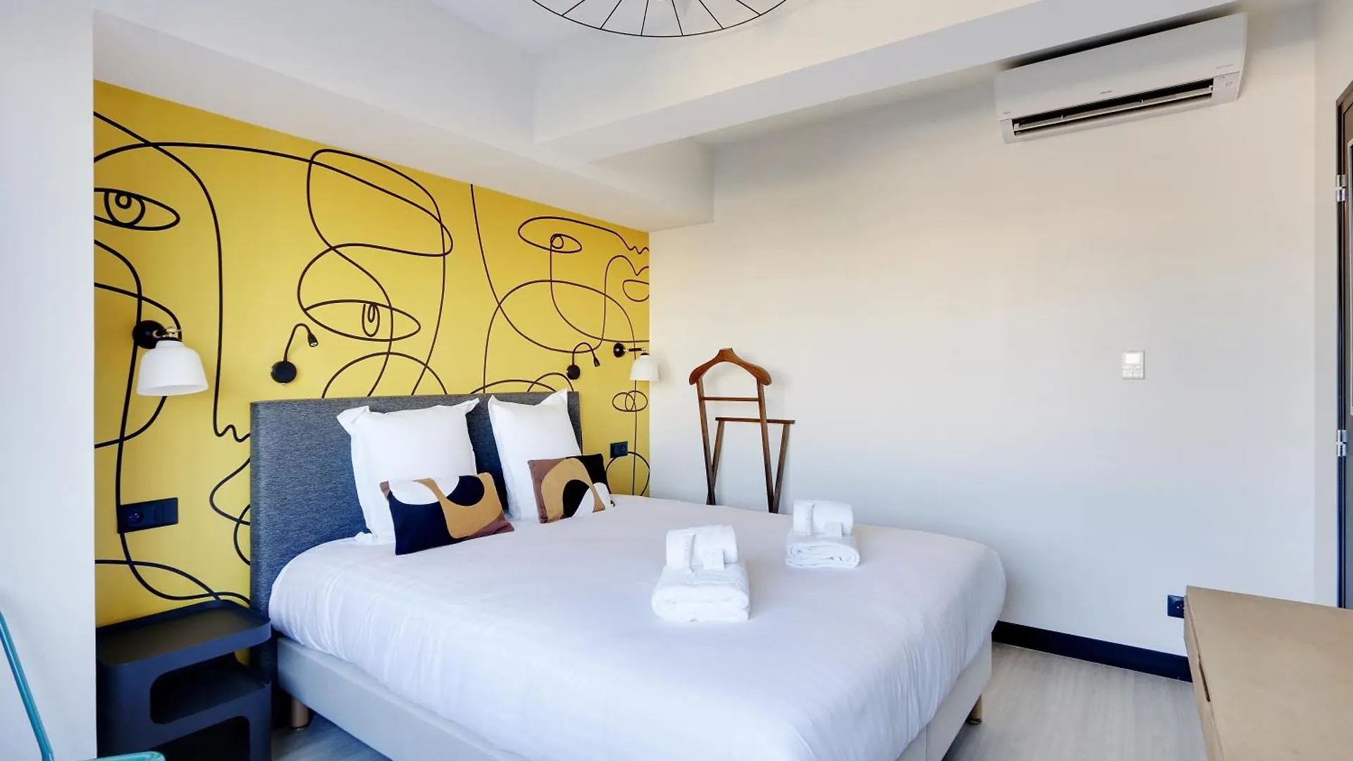 Pick A Flat'S Apartments In In Parc Des Buttes Chaumonts - Rue Edouard Pailleron Parigi