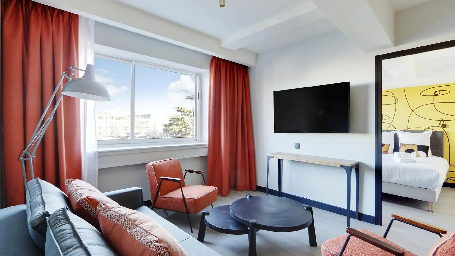 Pick A Flat'S Apartments In In Parc Des Buttes Chaumonts - Rue Edouard Pailleron Parigi